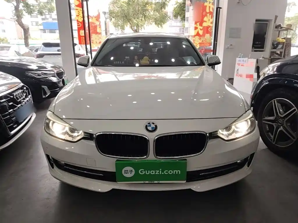 BMW 3 Series 2015 320Li Fashion фото 3