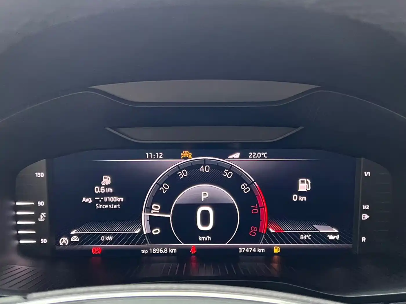 Škoda Karoq 2023 TSI280 Luxury Edition фото 14