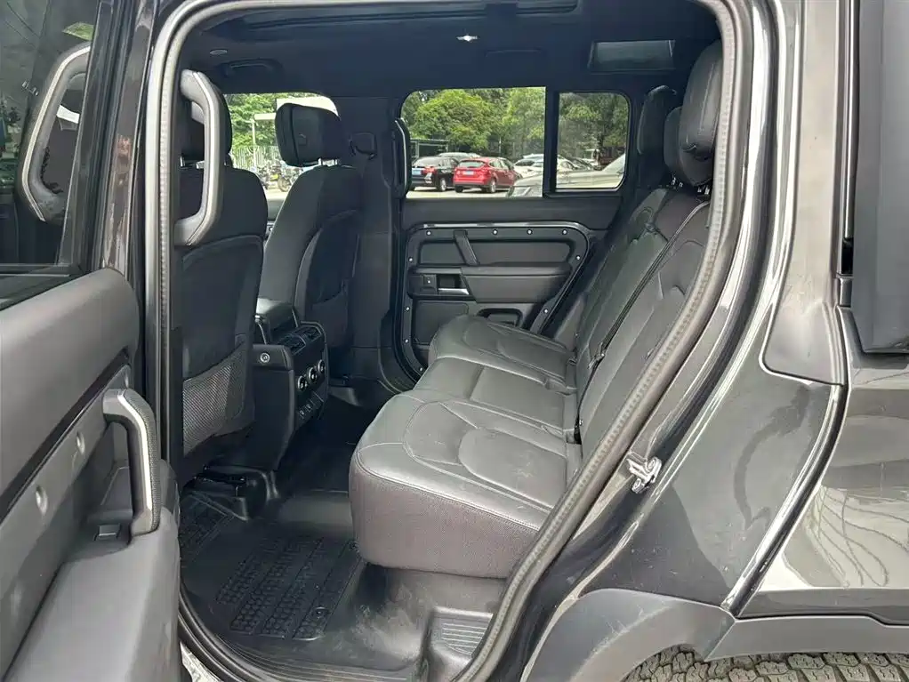 LAND ROVER GUARD