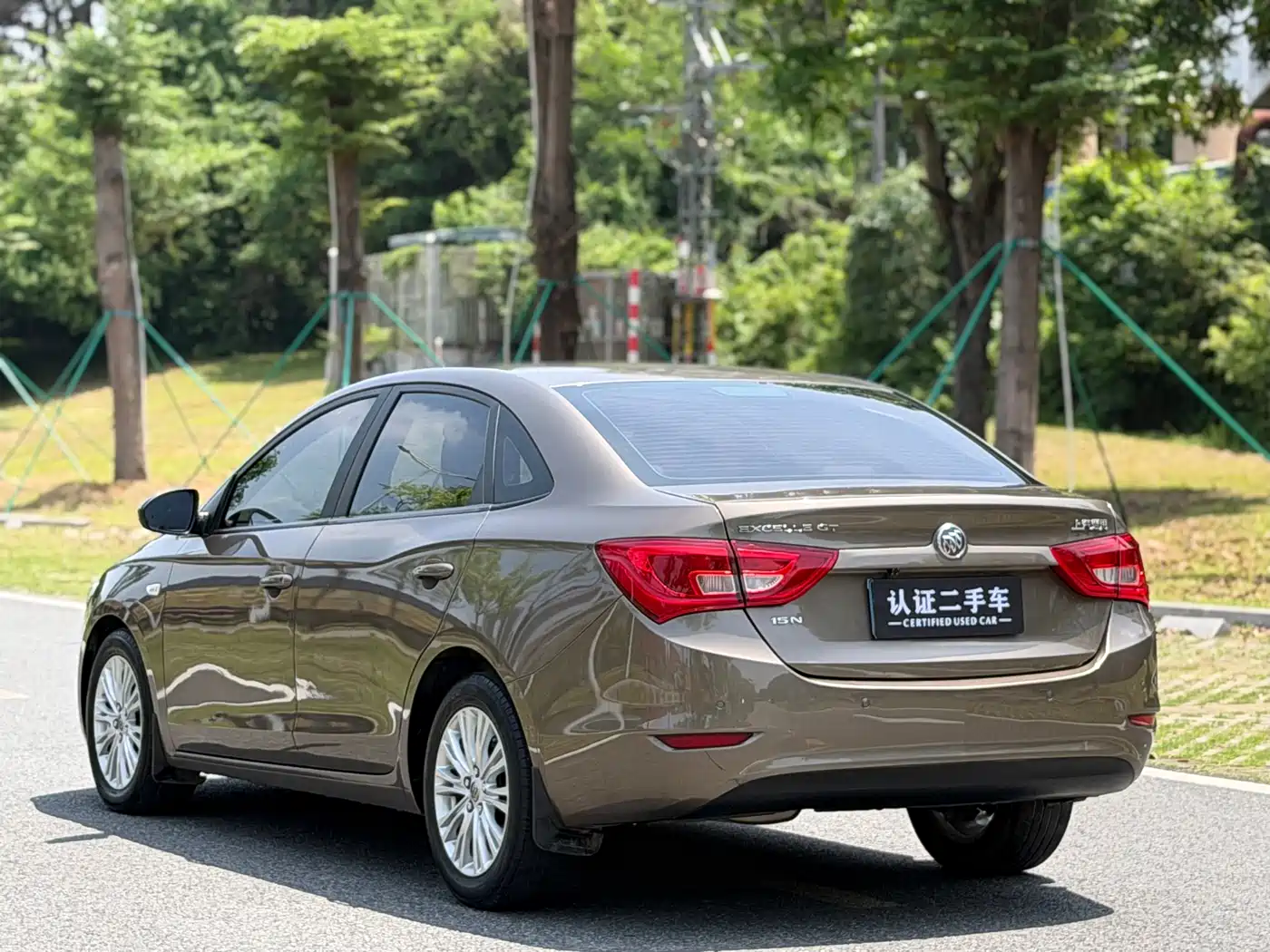 Buick Excelle 2016 15N Automatic Elite фото 4