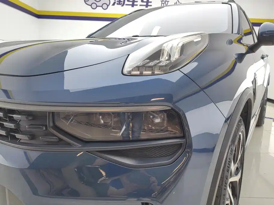 2023 Lynk & Co 01 EM-P