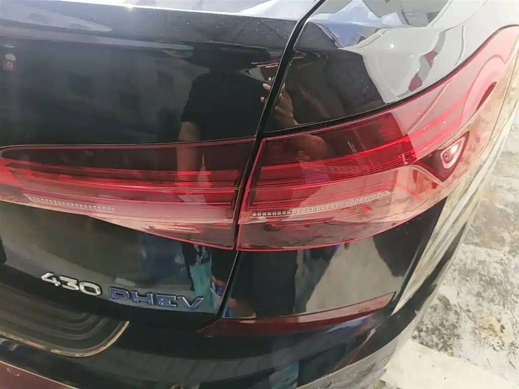Volkswagen Passat New Energy 2019 430PHEV Hybrid Elite Edition фото 8