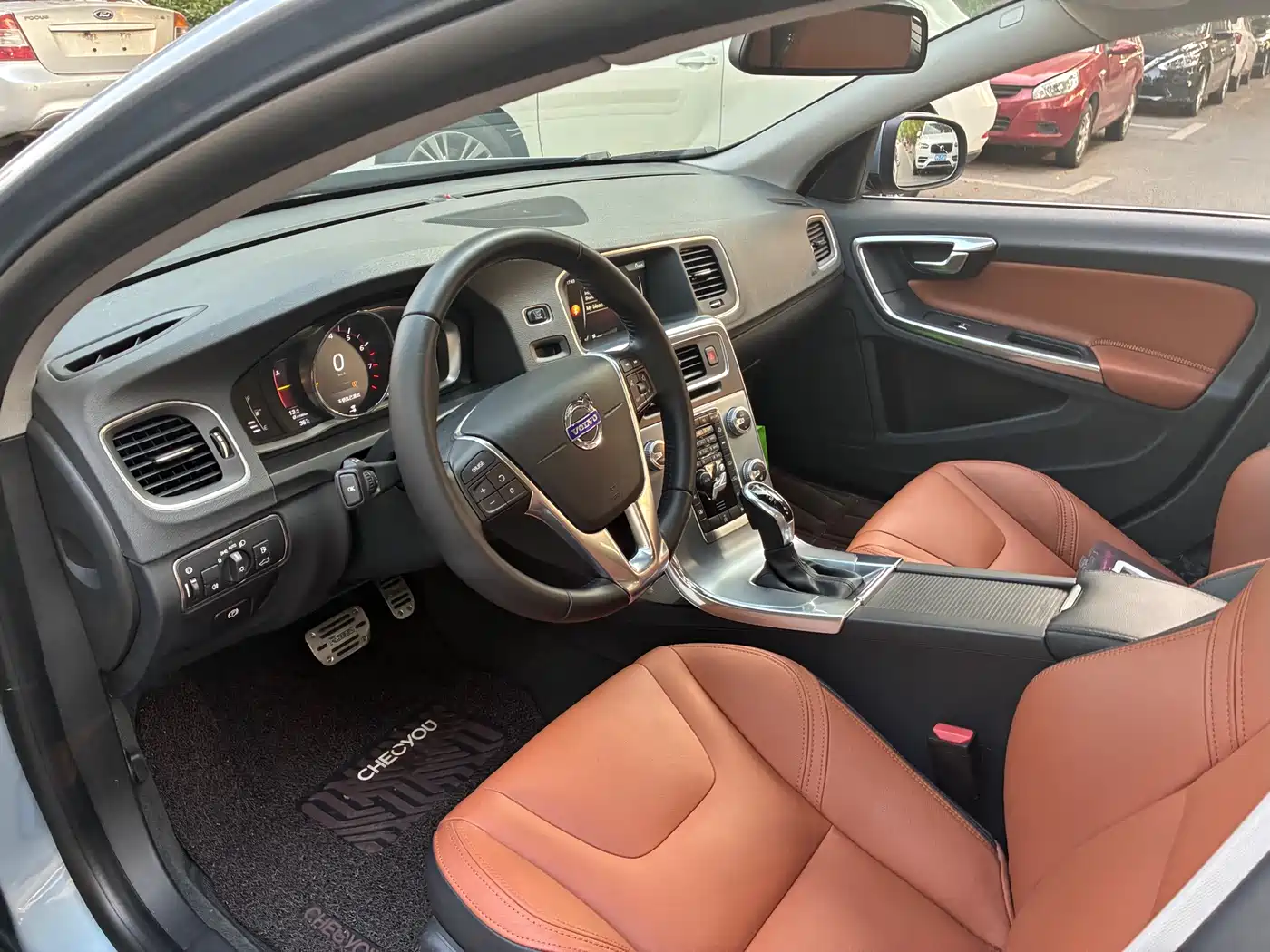 VOLVO S60