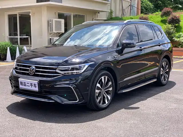 Volkswagen Tiguan L 2022