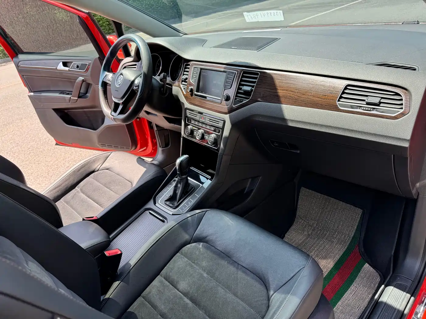 Volkswagen Golf Sportsvan 2016 280TSI Automatic Flagship фото 16