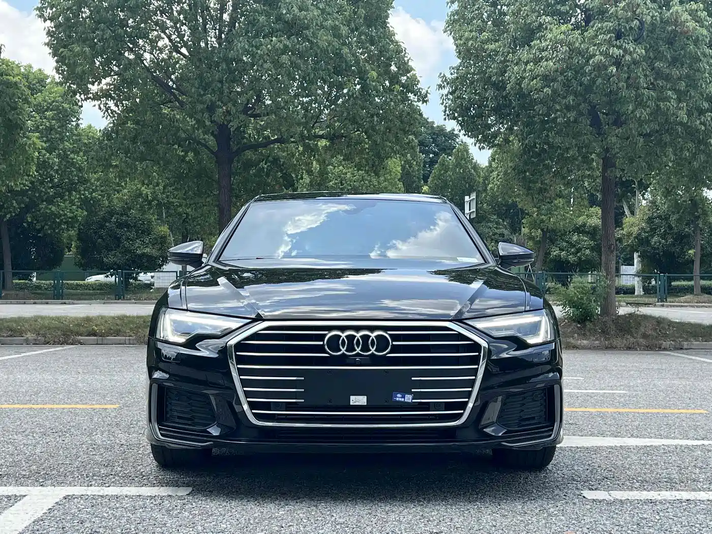 Audi A6L 2021 40 TFSI Luxury Sport фото 2