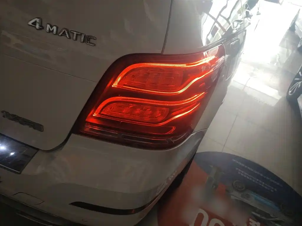 Mercedes-Benz GLK-Class 2015 GLK 260 4MATIC Dynamic Ultimate Edition фото 25