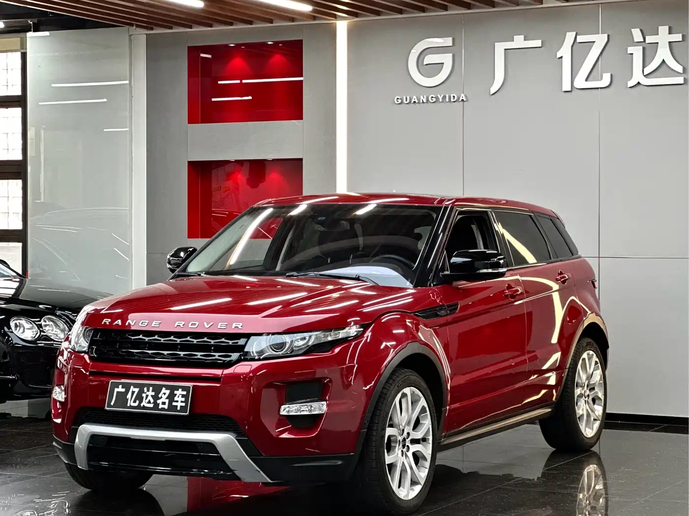 Land Rover Range Rover Evoque (Import) 2012 2.0T 5-door Premium Edition