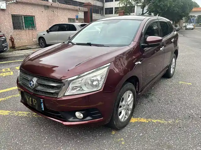  Venucia Venucia T70 2015 1.6L Manual Ruixing Edition