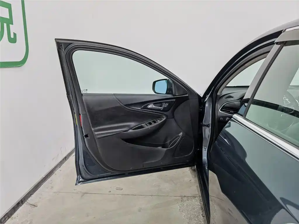 CHEVROLET MAI RUIBAO XL