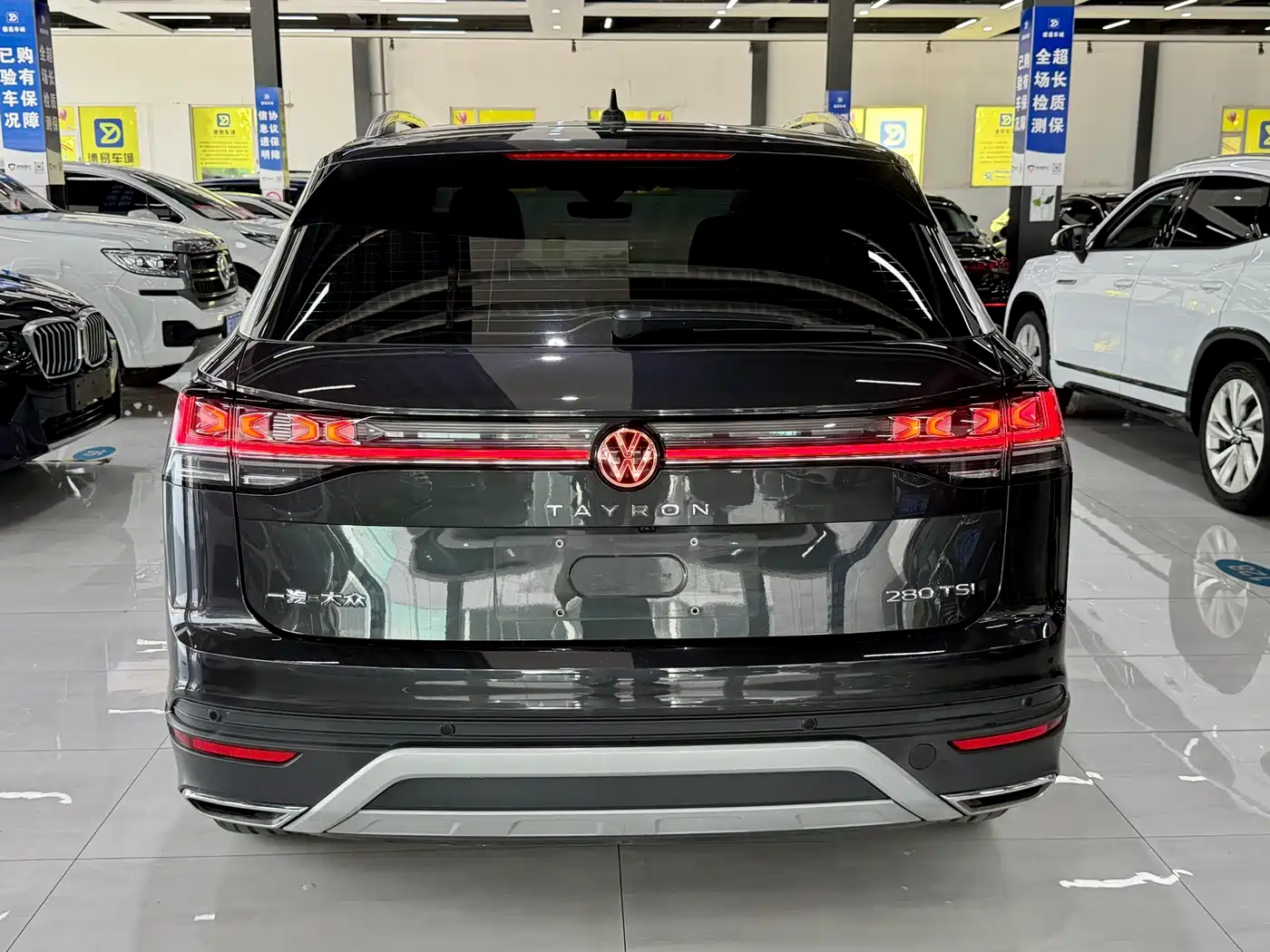 Volkswagen Tayron 2023 280TSI 2WD Luxury Plus Advanced Edition фото 10