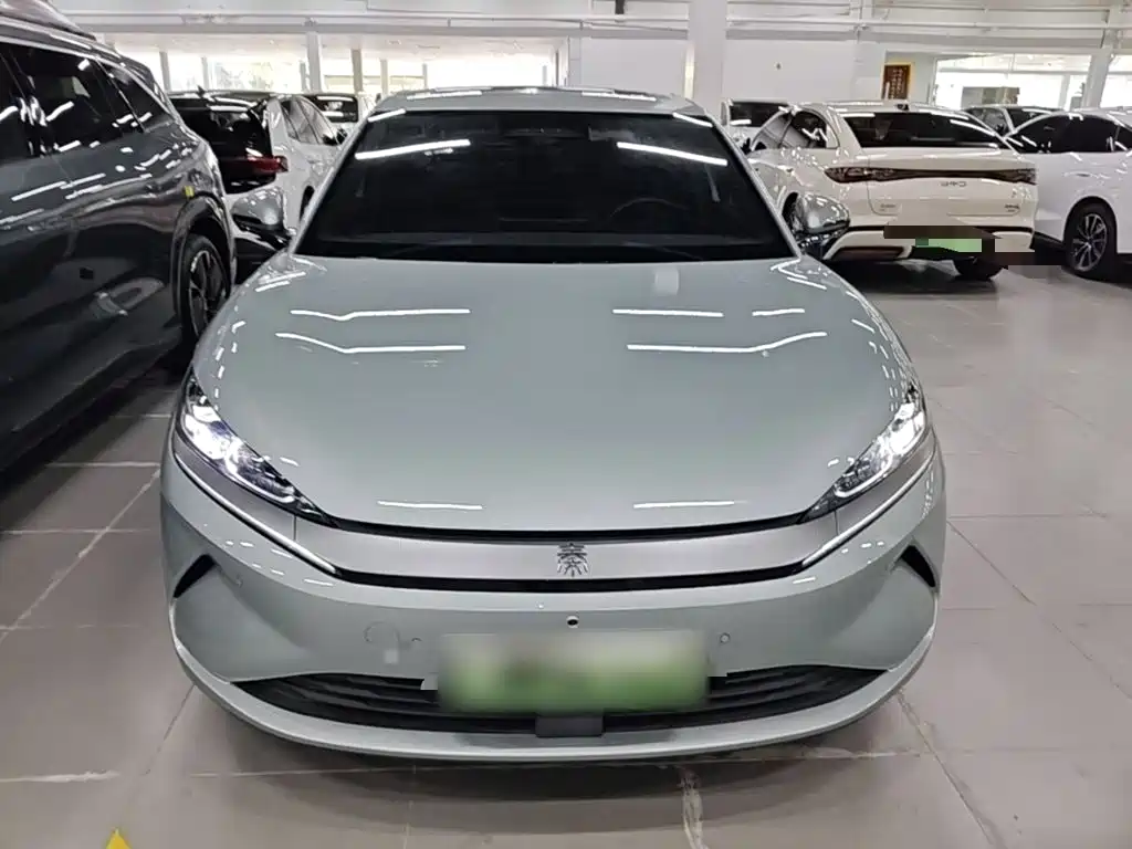 BYD Qin L 2026 2025 EV 470KM Leading Edition