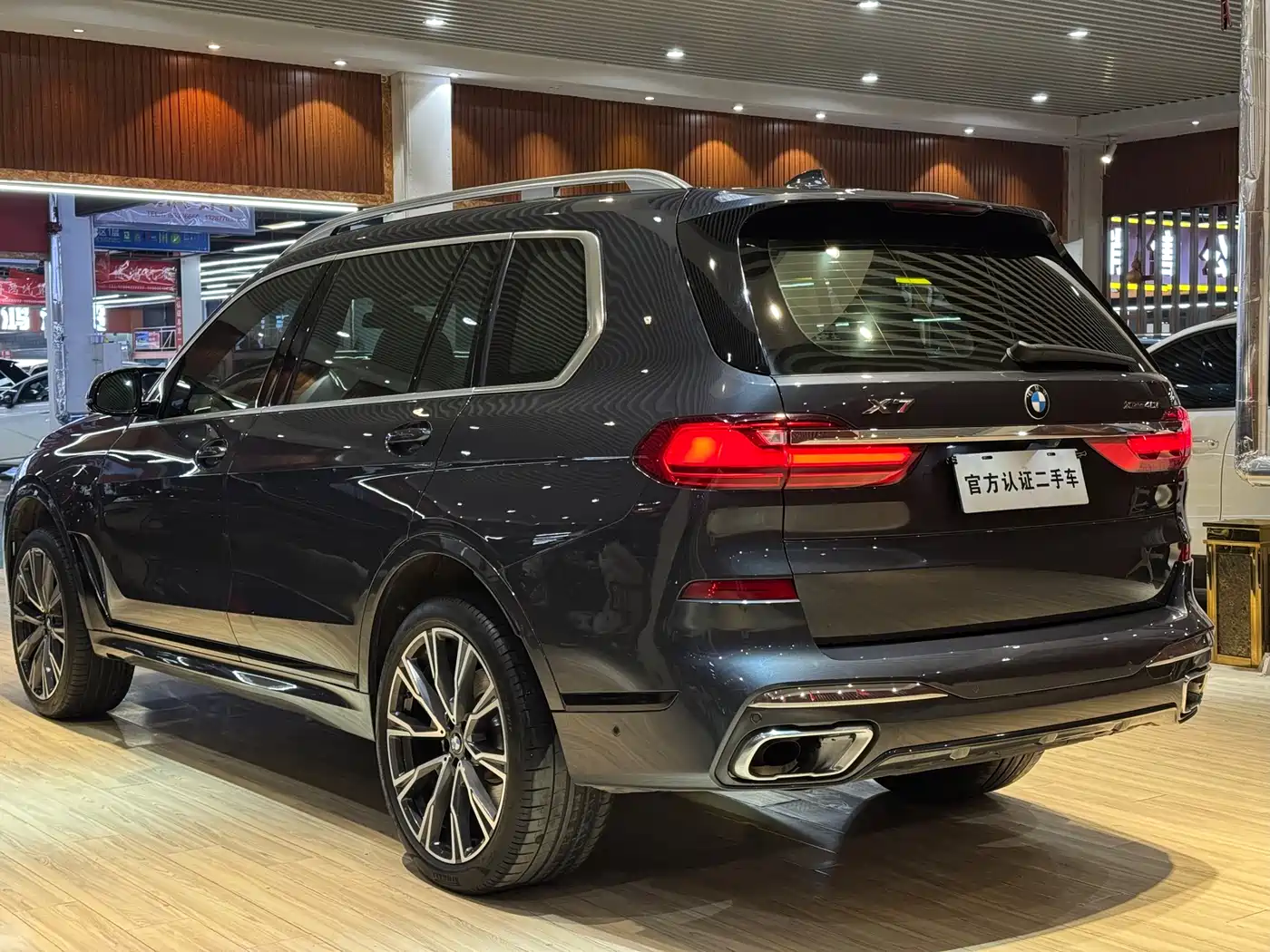 BMW X7 2020 xDrive40i Custom Limited Edition M Sport Package фото 12