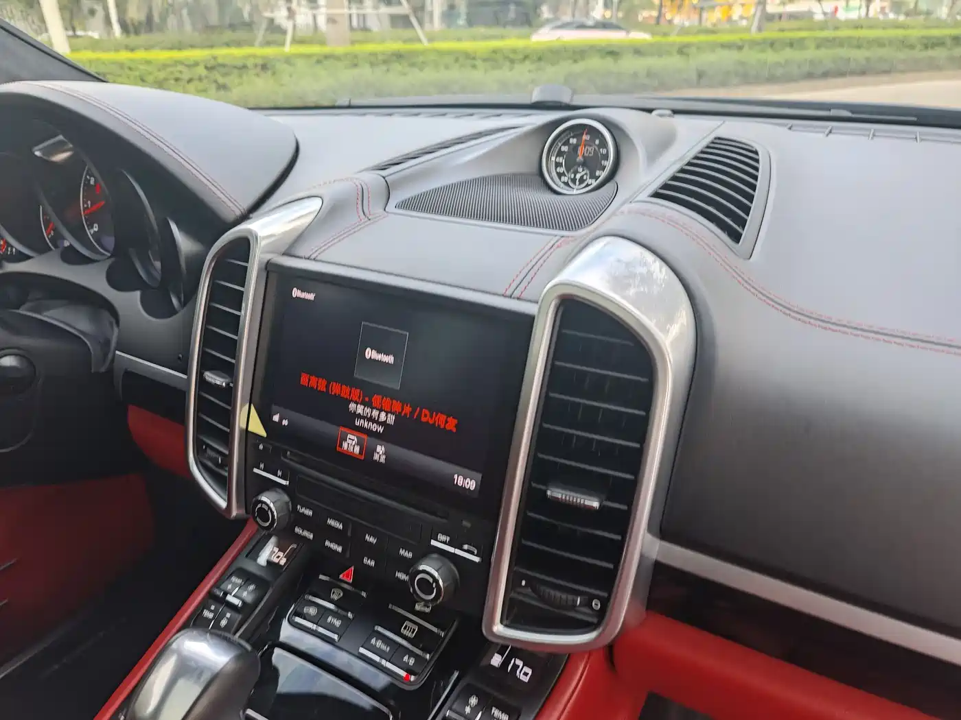 Porsche Cayenne 2016 Cayenne GTS 3.6T фото 18