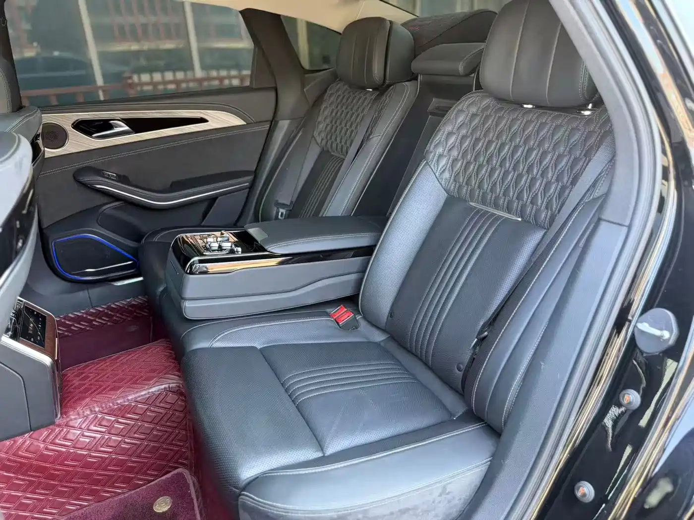 Hongqi H9 2020 2020 2.0T Smart Connection Qi Chang Edition
