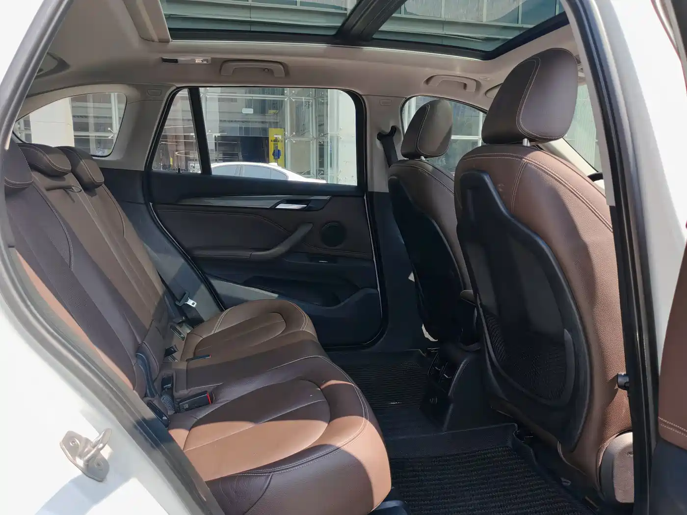 BMW X1 New Energy 2018 xDrive25Le Luxury Model фото 12