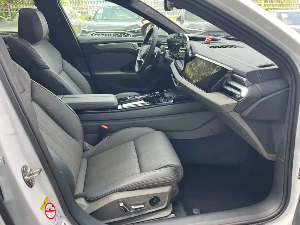 Audi A6L 2026 2026 Model 2.0T High Power Sport Edition