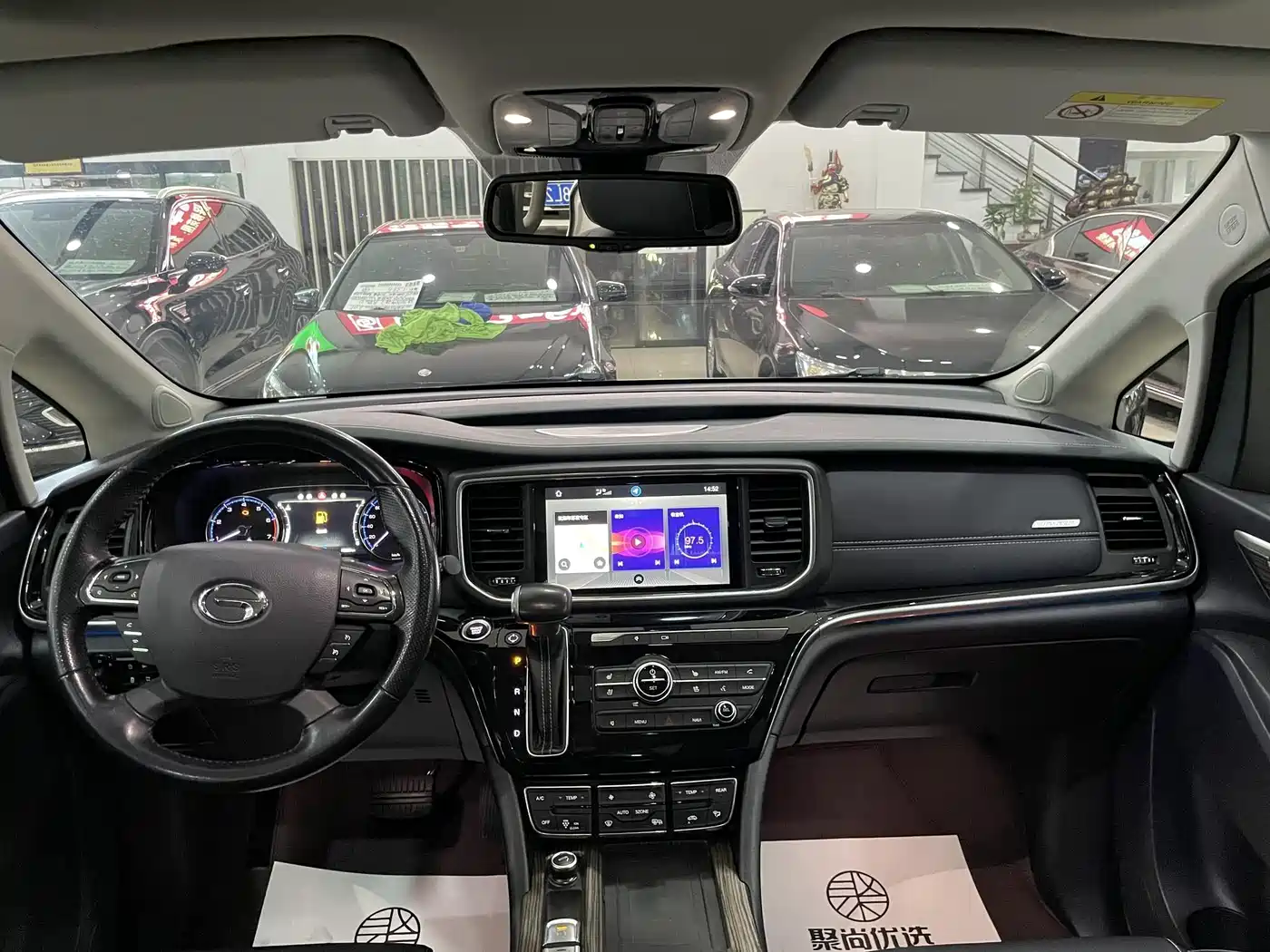 GAC Trumpchi Trumpchi M8 2020 Pilot 390T Ultimate Edition фото 4