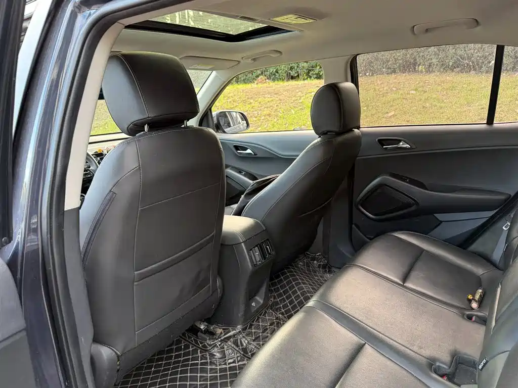 Hyundai Beijing Hyundai ix35 2021 2.0L Automatic 2WD GLS Leading Edition фото 9