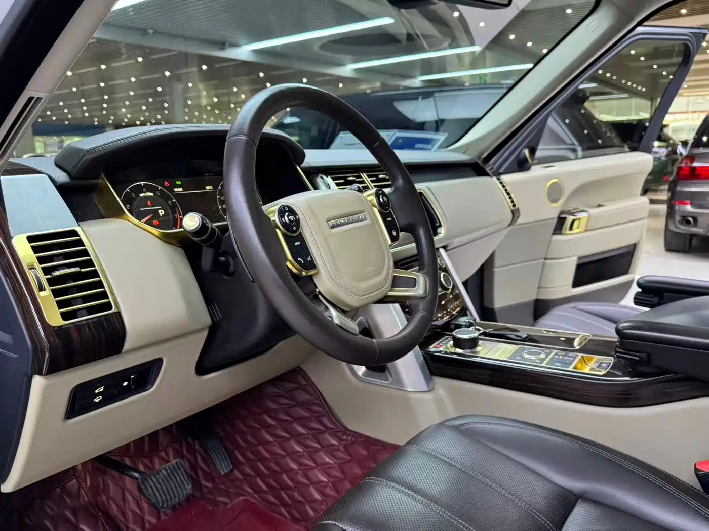Land Rover Range Rover 2014 3.0 SC V6 Vogue фото 13