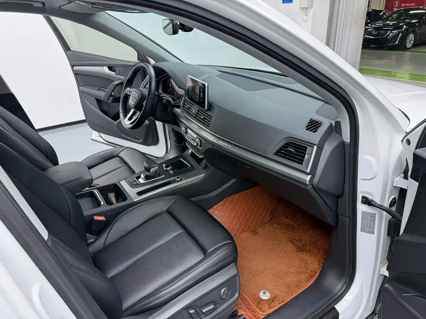 Audi Q5L 2020 45 TFSI Exclusive Fashion фото 3