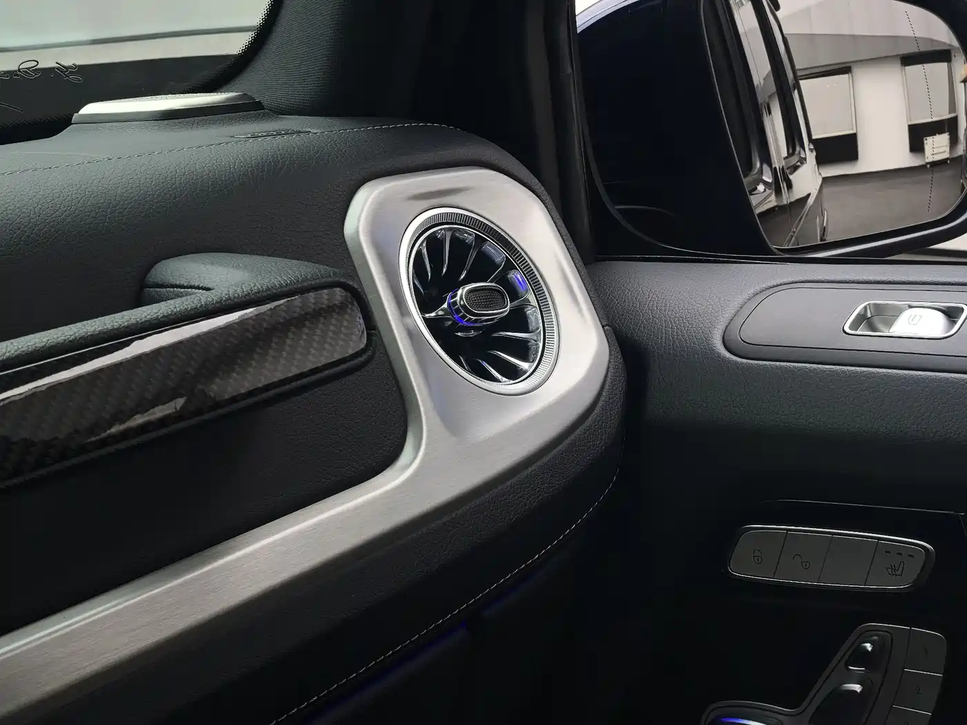 Mercedes-Benz G-Class 2023 G 350 фото 13