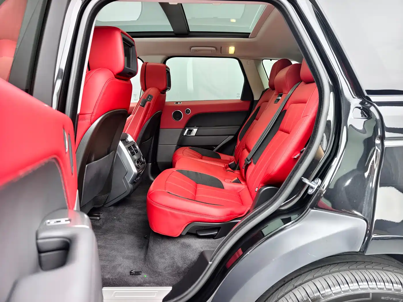 Land Rover Range Rover Sport 2019 3.0 L6 HSE DYNAMIC фото 13