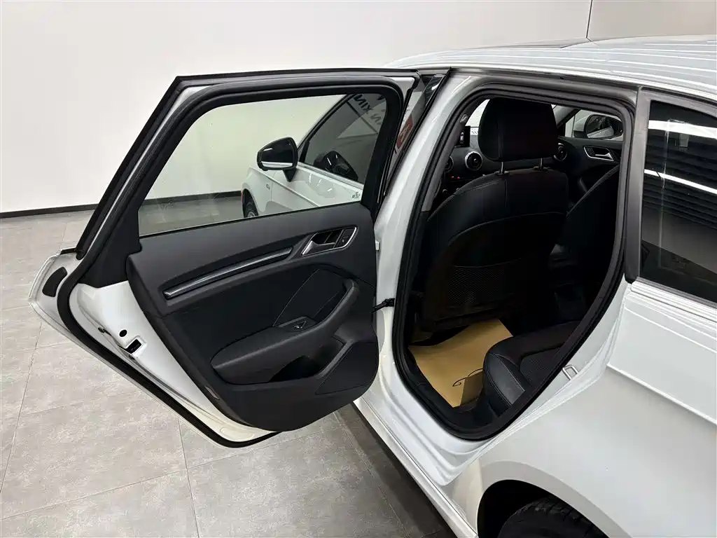 Audi A3 2019 Sportback 35 TFSI Fashion China V фото 15