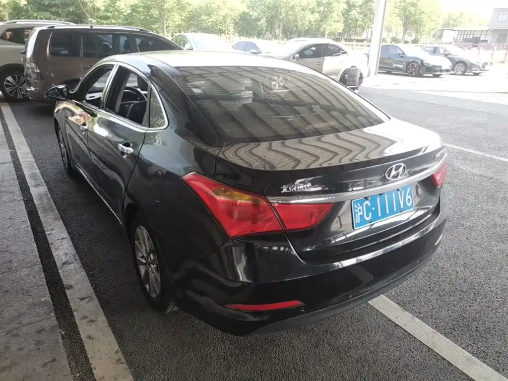 Hyundai Mistra 2014 1.8L Auto Smart GLS фото 9