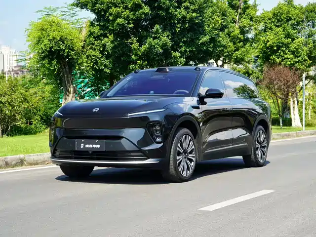 NIO ES8 75kWh