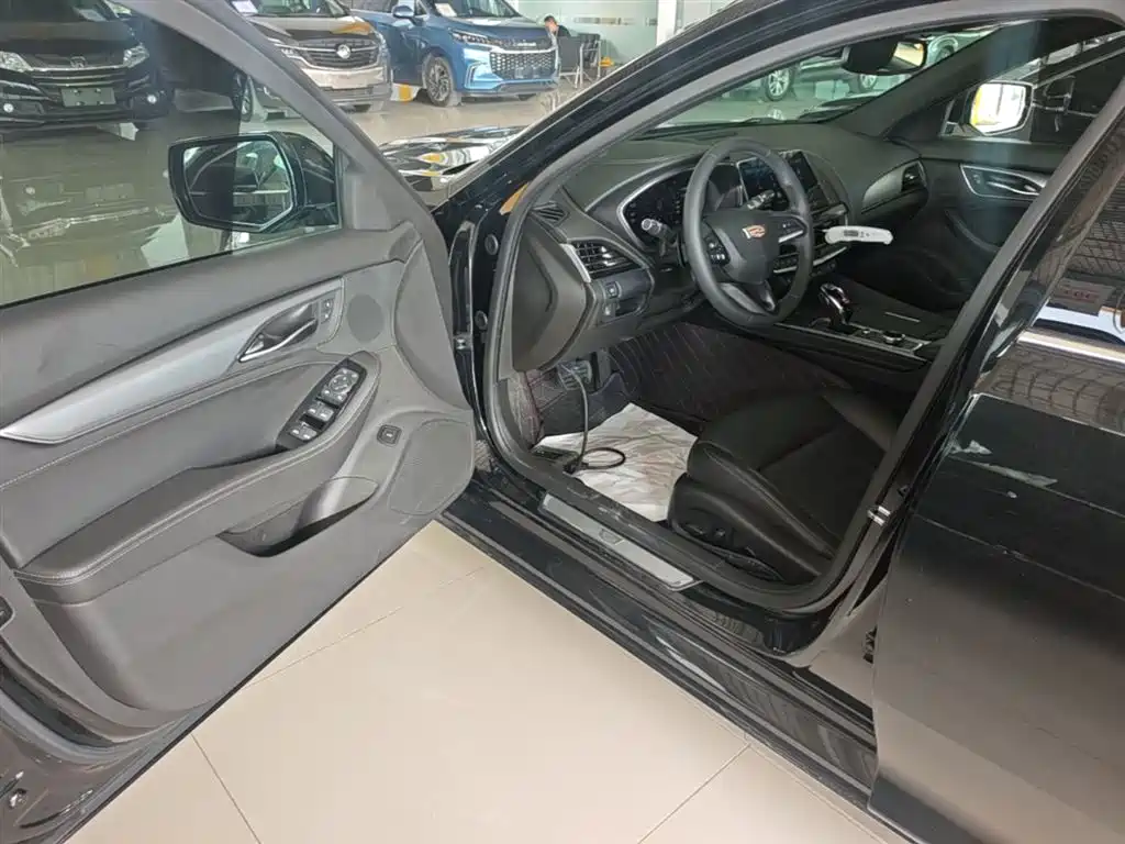 Cadillac CT5 2023 28T Luxury Style (Standard Edition) фото 16