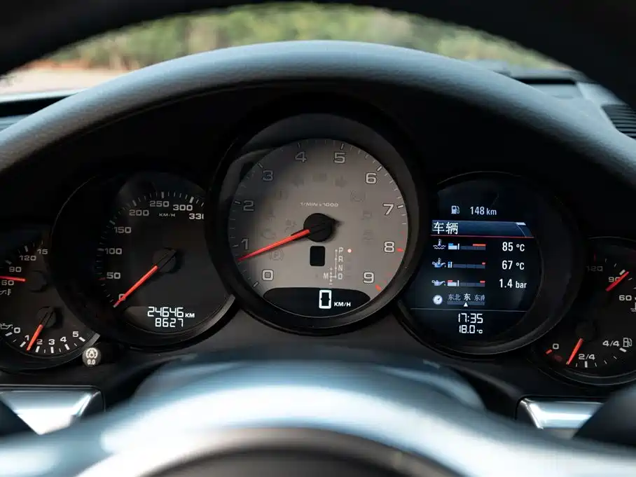 Porsche 911 2012 Carrera S 3.8L фото 20