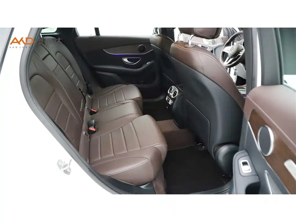 Mercedes-Benz GLC 2022 Facelift GLC 300 L 4MATIC Dynamic Collector's Edition фото 8