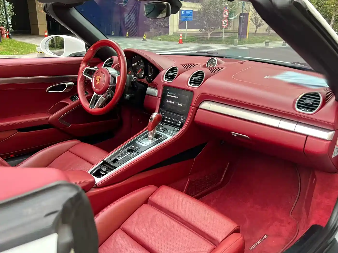 Porsche 718 2018 Boxster 2.0T фото 8