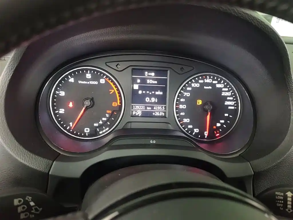 Audi A3 2015 Sportback 35 TFSI Millionth Anniversary Intelligent Leader Type фото 12
