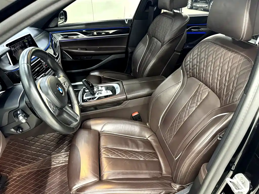 BMW 7 Series 2019 Facelift 730Li M Sport Package фото 18