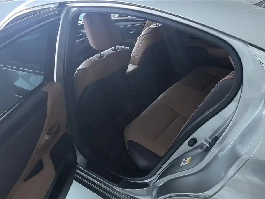 Lexus ES 2018 200 Excellence Edition (China VI) фото 11