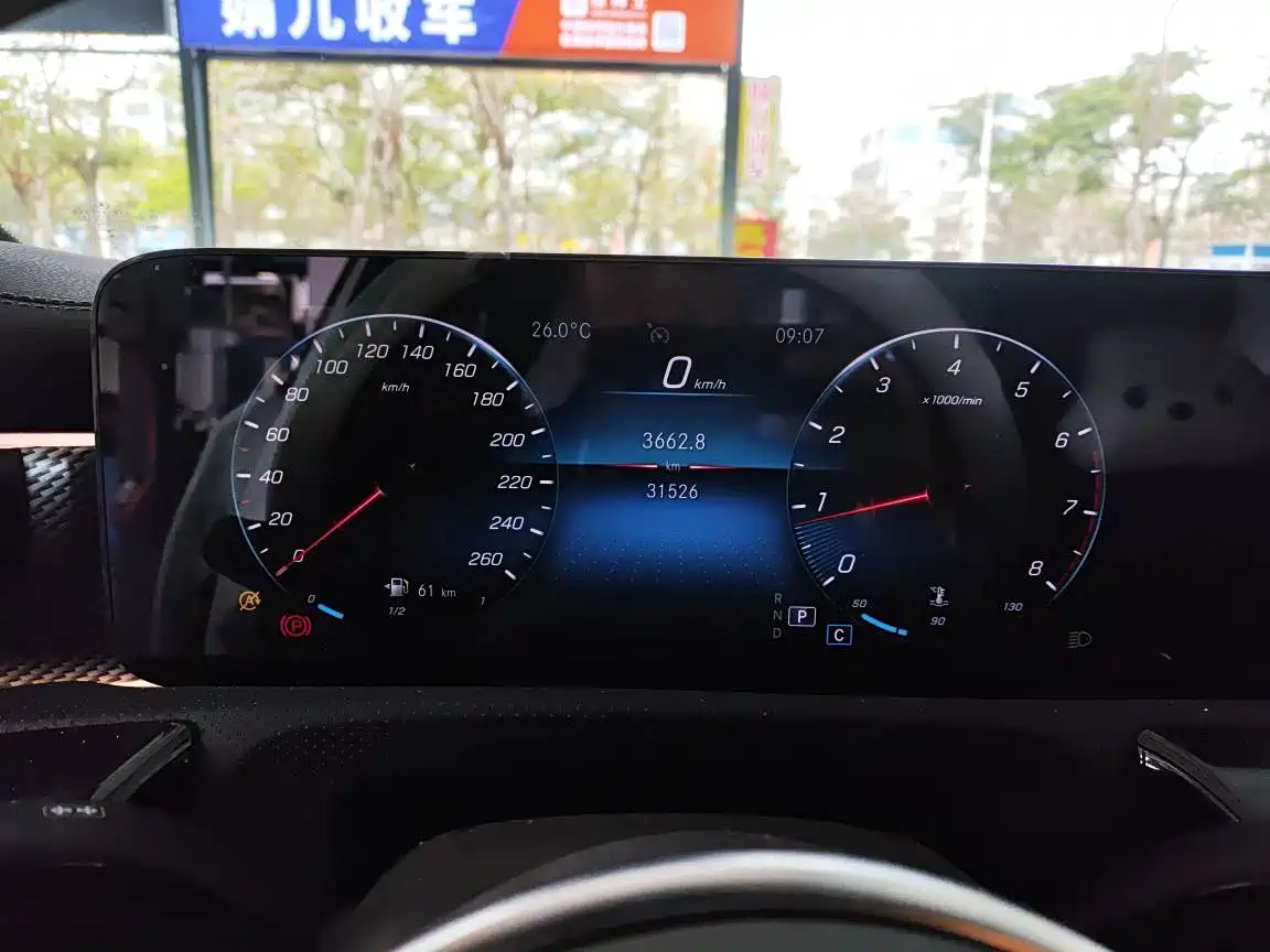 MERCEDES-BENZ A CLASS