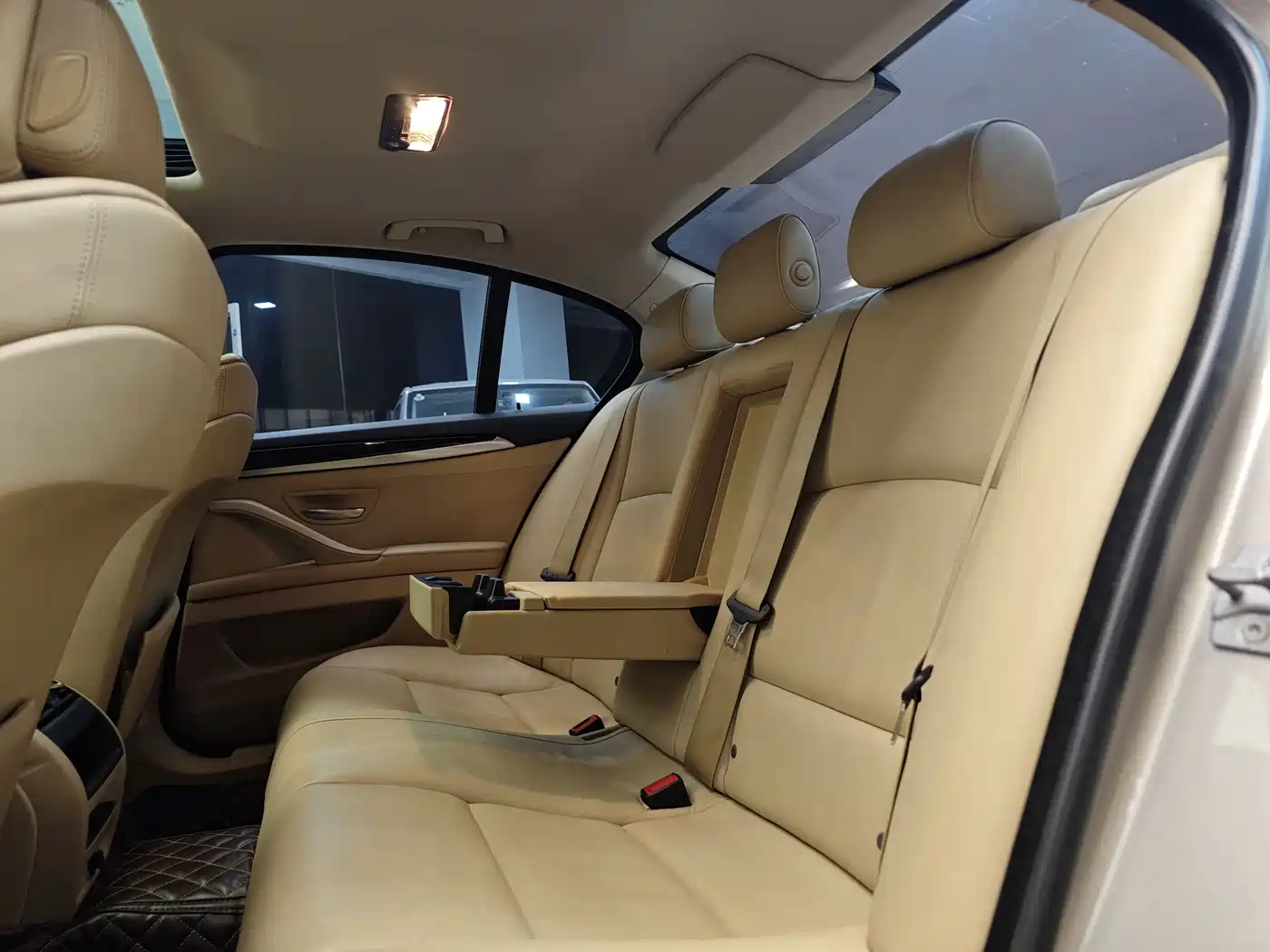 BMW 5 Series (Import) 2013 535i Leading Sport фото 25