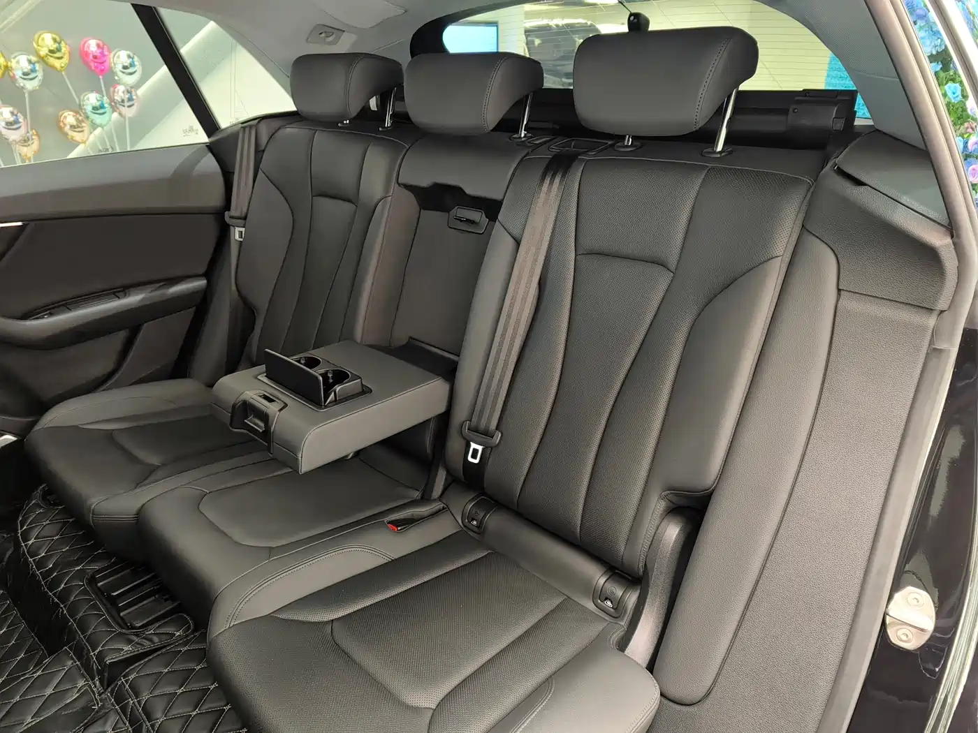 Audi Q8 2022 55 TFSI Luxury Dynamic фото 19