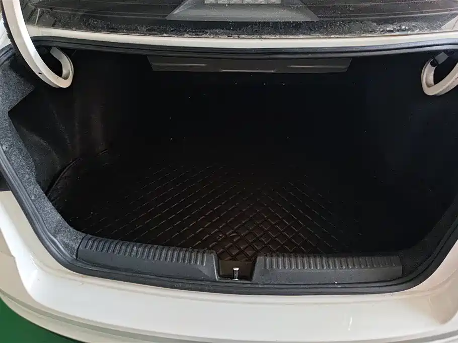 Škoda Rapid 2020 1.5L Automatic Comfort Edition фото 4