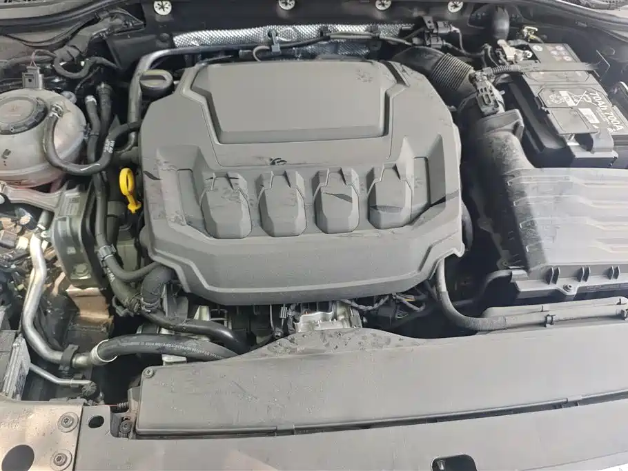 Volkswagen Passat 2025 Outstanding 330TSI Starlight Elite Edition фото 10