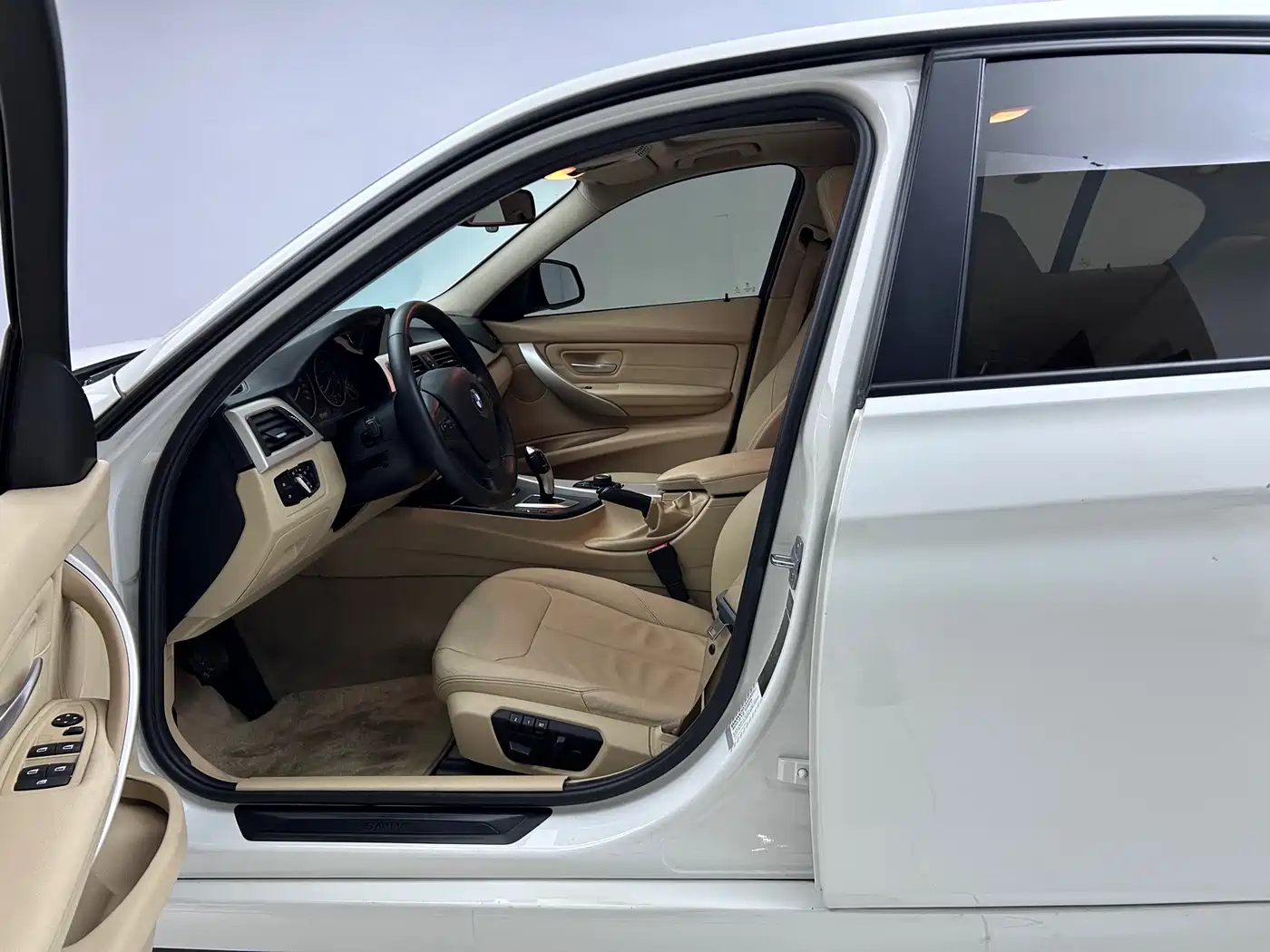 BMW 3 Series 2015 320Li Super Joy Fashion фото 8