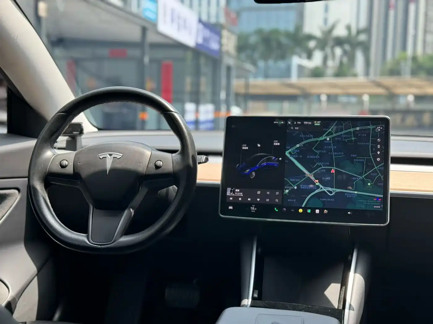 TESLA MODEL 3 (IMPORTED)