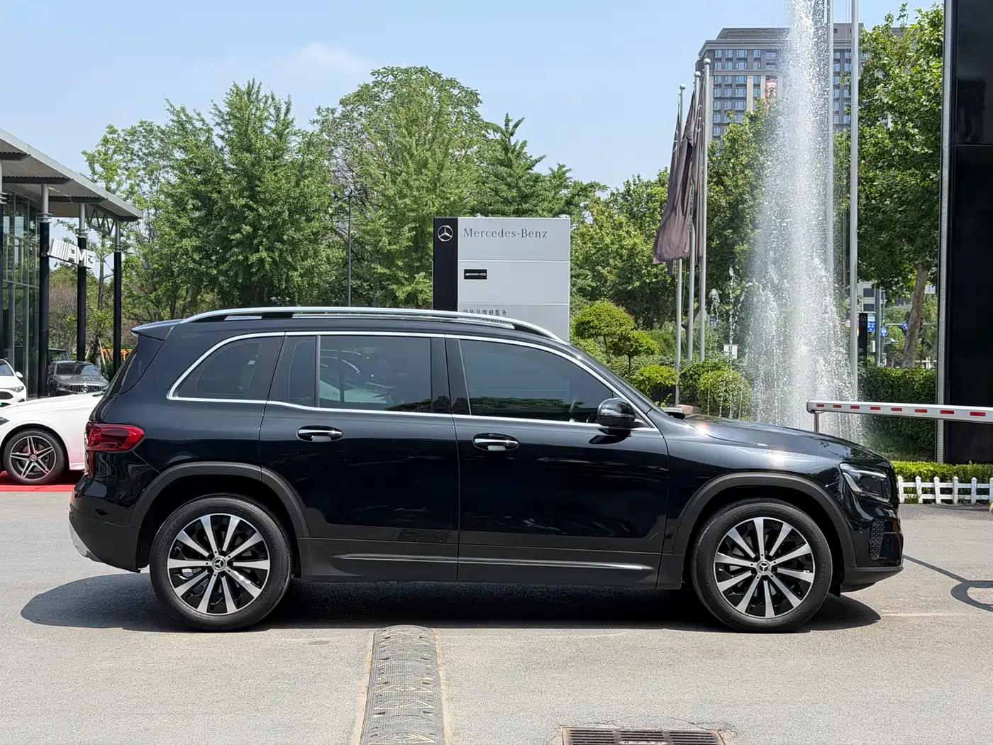 Mercedes-Benz GLB 2024 GLB 220 Fashion фото 5
