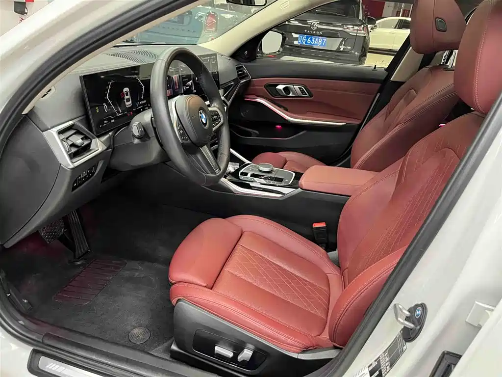 BMW 3 Series 2023 320Li M Sport Package фото 11
