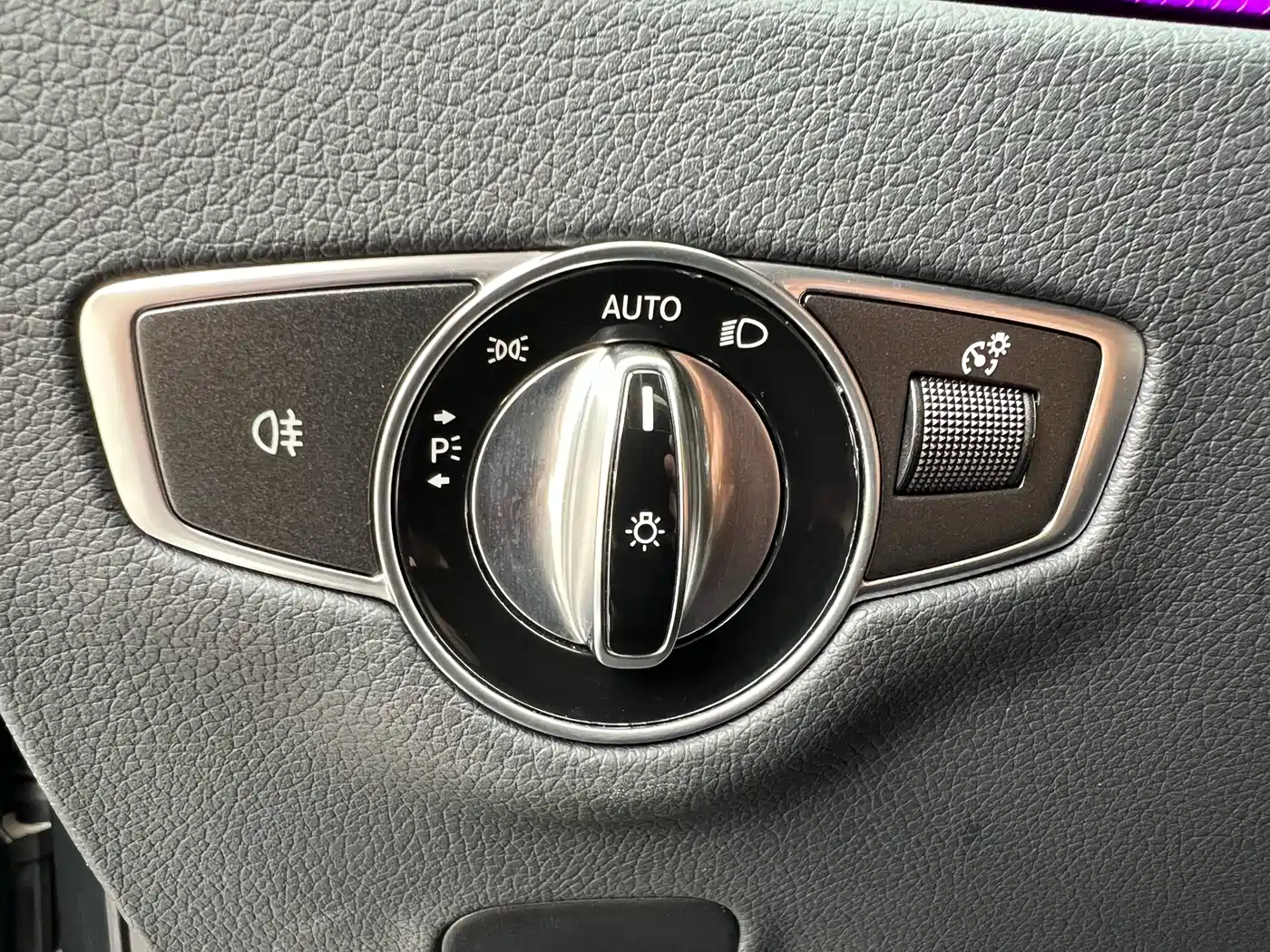 Mercedes-Benz E-Class 2016 E 300 L Fashion Type фото 41