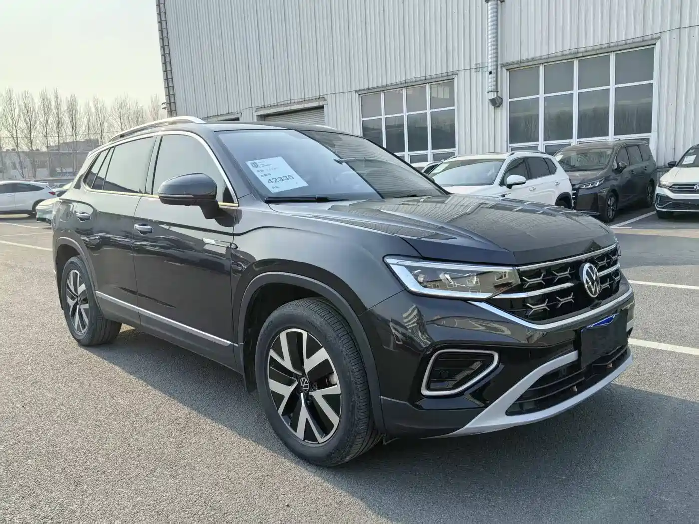 Volkswagen Tayron 2023 280TSI 2WD Luxury Plus Advanced Edition фото 3
