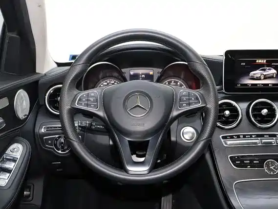 Mercedes-Benz C-Class 2016 C 200 L Sport фото 9