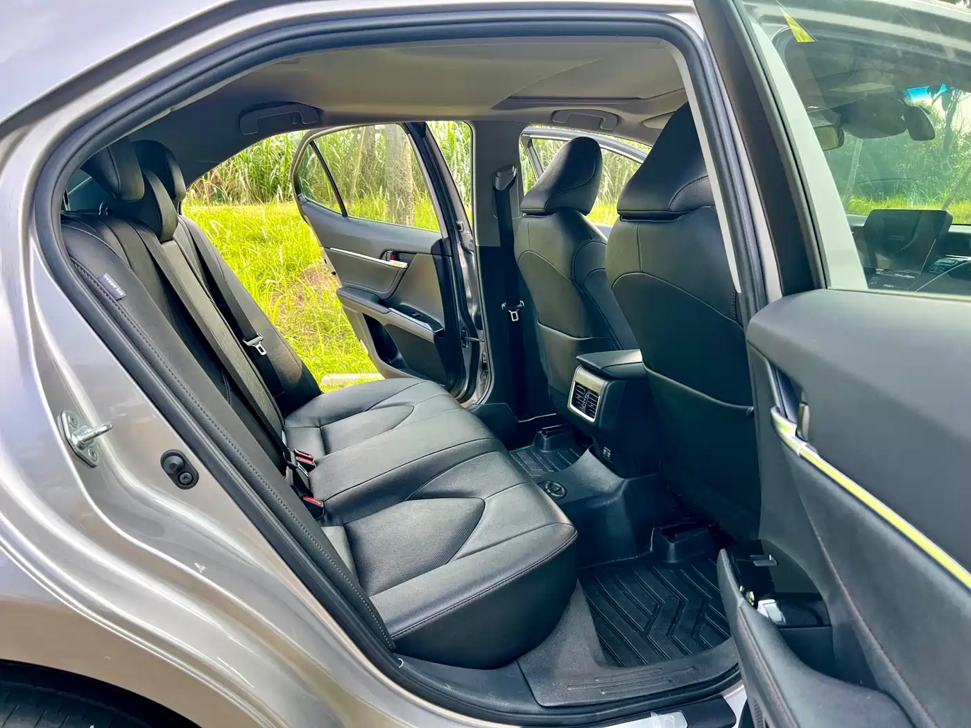Toyota Camry 2021 2.0G Luxury Edition фото 20